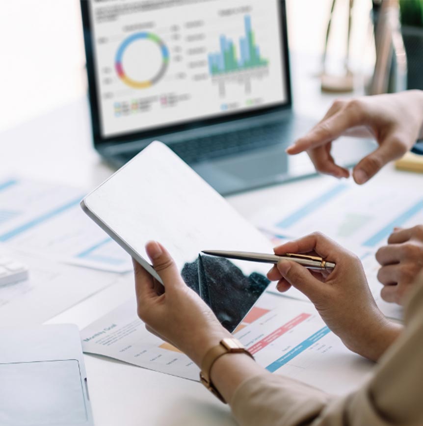 Federal workers using analytics to improve CX